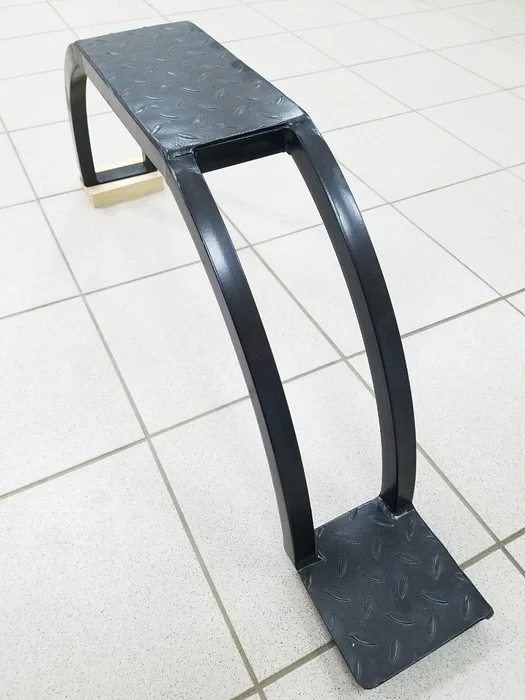 Подножка ступень алюм